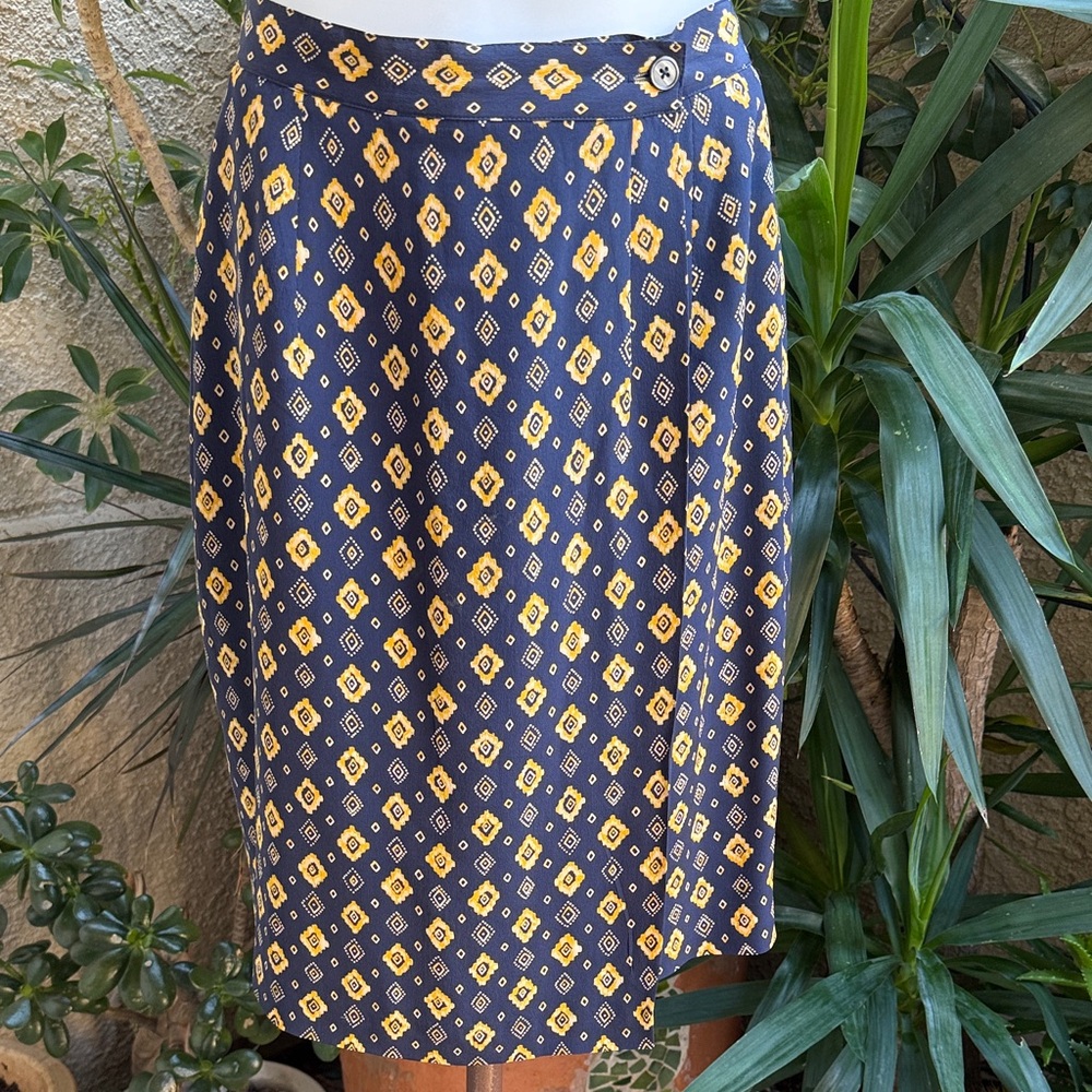 Vintage Jones New York Navy and Yellow Diamond Silk Pencil Skirt